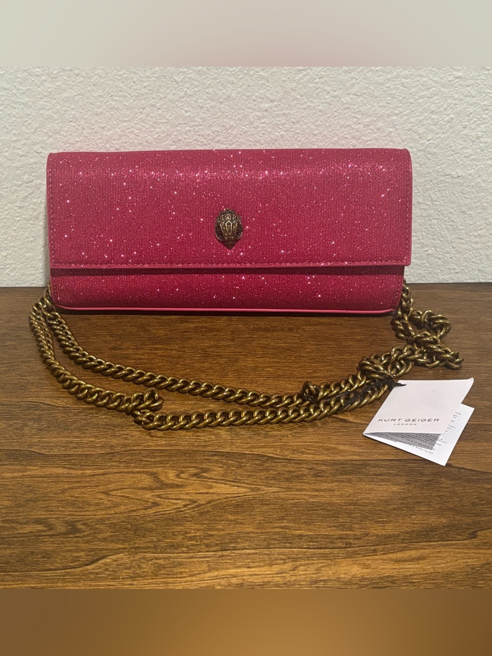 Kurt Geiger Sparkling Hot Pink Crossbody with Gold Chain - Picture 3 of 12